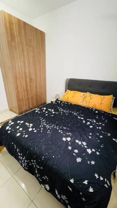 Klia Homestay Apartment - 2 Room Szepang Kültér fotó